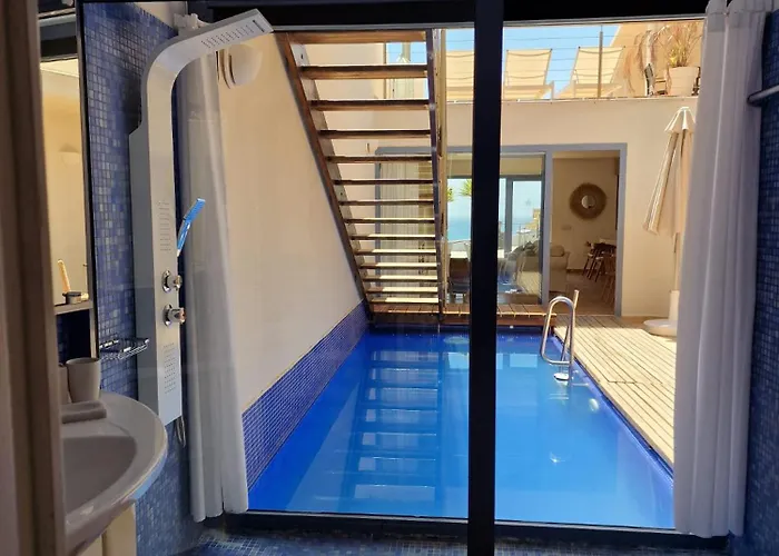 Flora, Mit Eigenem Pool Und Meerblick * コスタ・カルマ