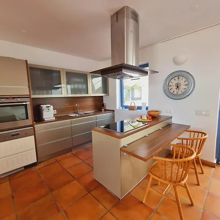 Flora, Mit Eigenem Pool Und Meerblick Hébergement de vacances Costa Calma