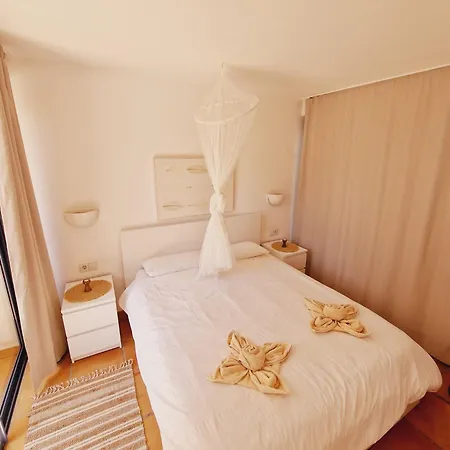 Flora, Mit Eigenem Pool Und Meerblick Vakantiehuis *